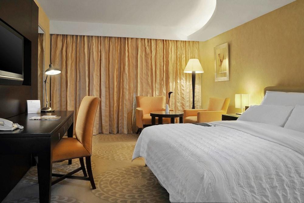 Le Meridien Pyramids Hotel & Spa Giza Экстерьер фото